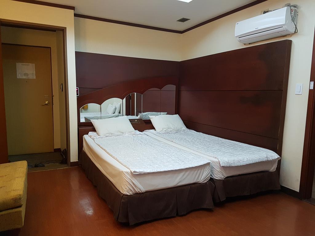 New Boolim Tourist Hotel Szöul Szoba fotó